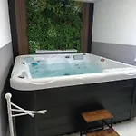 Jacuzzi 빌라